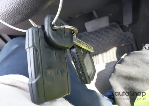 2017 GMC Sierra 1500 z USA, uszkodzony, nr VIN 1GTR1LEH5HZ341065